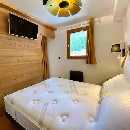 Appartement Renove 2 Chambres Vue Pistes Parking Privatif Les Orres Exterior photo